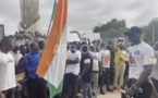 Niger: des centaines de personnes à Niamey au début d'un rassemblement pro-putsch