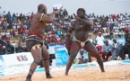 Tournoi TNT : les images du combat Zoss contre Gouye-Gui au stade Demba Diop