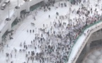 Des pèlerins musulmans effectuent le "tawaf" à la Grande Mosquée de La Mecque