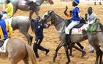 Courses hippiques : Kikanela remporte le grand prix du Chef de l'État (les temps forts)