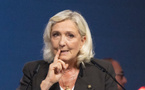 Marine Le Pen veut interdire le voile “de manière progressive” en cas de victoire