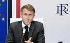 Colère sociale en France: Emmanuel Macron reçoit les lycéens et va à la rencontre des forces de l'ordre