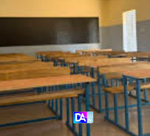 ‎Lutte contre les abris provisoires à Kolda : Les enfants du parrain du lycée Bouna Kane construisent une salle de classe... ‎