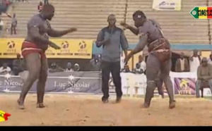 Vainqueur de Elton : Reug Reug poursuit son sans-faute