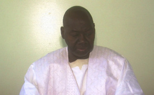 COUP DE THÉÂTRE A DAROU MOUKHTY :  Serigne Abdou Rahmane renonce à son Ndiguël de faire voter Non