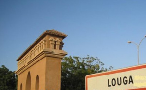 BBY/LOUGA, PIED AU PLANCHER...