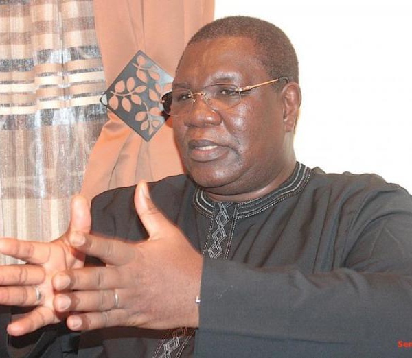 Me OUSMANE NGOM, ANCIEN MINISTRE DE L’INTÉRIEUR SUR LES DERNIÈRES HEURES DE WADE AU POUVOIR : «Lorsque j’ai dit à Wade d’appeler Macky pour le féliciter, il m’a dit ‘’doumako def’’ avant de m’éconduire...»