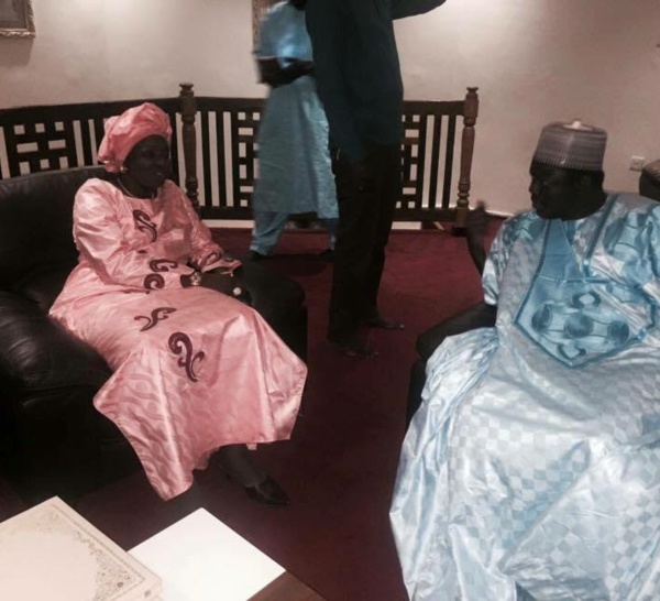 KAOLACK/AMINATA TOURE RENDANT VISITE À ABDOULAYE MOUNTAKHA NIASS :  «Je suis venue ici pour renforcer l’Apr comme me l’a demandé le président Macky Sall »