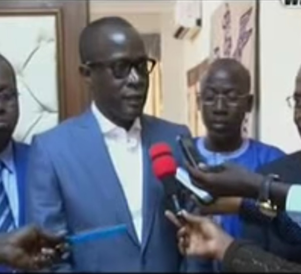  Clash entre le pouvoir et Walf : À l’origine, une facture de 242 millions qui date de… Wade