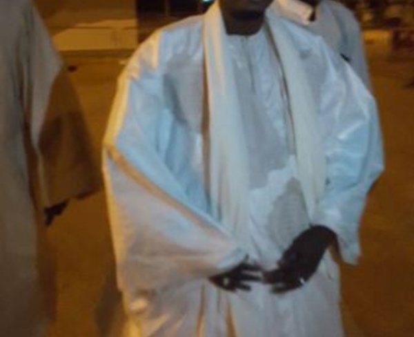 TIVAOUANE : Serigne Bass Abdou Khadre Mbacké en ziarra au mausolée d’Al MAKHTOUM
