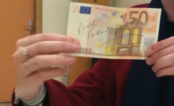 Résultat présidentielle : Un billet de 50 euros «pour Penelope» glissé à la place d'un bulletin de vote
