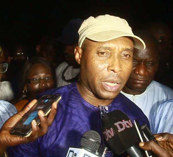 BARTH À TOUBA :  "Macky Sall a ouvert l'ère des règlements de comptes dans ce pays... Notre parlement est un poulailler... Karim Wade et moi"