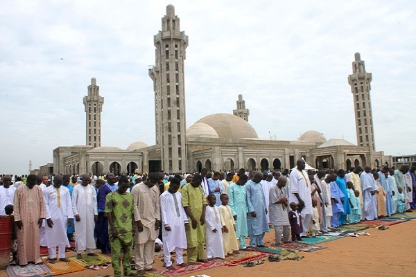 Massalikoul Djinane : Les pickpockets s’invitent à la prière