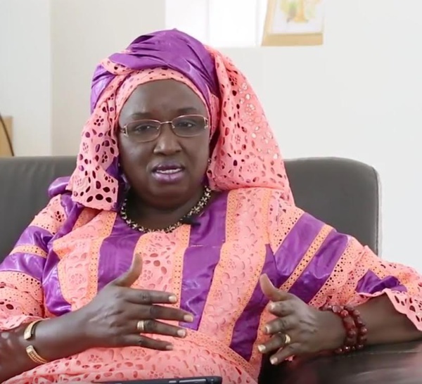 Hélène Tine : "Mon téléphone n’arrêtait pas de sonner quand les sénégalais ont vu ma position sur la liste de Manko Taxawu Senegaal".