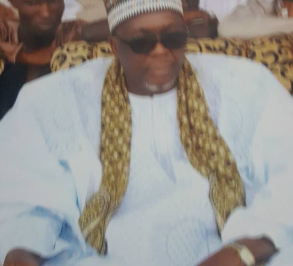 EXCLUSIF - Un fils de Baye Niass sermonne Wade, prédit des échauffourées et recommande des prières