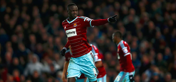 West Ham : Cheikhou Kouyaté inscrit un but contre Tottenham (West Ham 2-3 Tottenham)