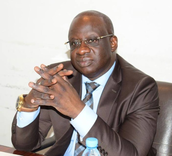 Trafic de visas sur la route de Bercy 2017 : Mbagnick Diop et Rewmi Fm victimes d’une redoutable bande d’escrocs