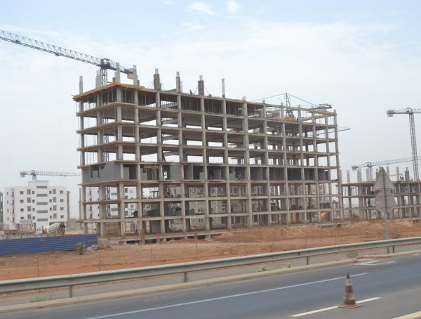 MARCHÉ DES TRAVAUX VRD DU PÔLE URBAIN DE DIAMNIADIO : Les Chinois écrasés à toutes les étapes de la procédure par une société sénégalaise associée à des Allemands"