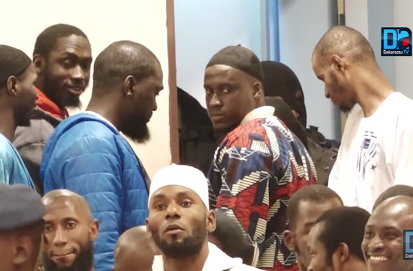 UN PROF, UN COLLÉGIEN, UN INGÉNIEUR, DES ÉTUDIANTS... Comment ils sont devenus Jihadistes