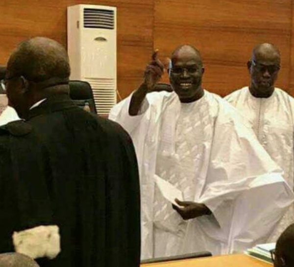 Khalifa Sall au juge : "Libérez-les (ses co-prévenus) et jugez-moi tout seul! J'assume tout ce qu'on leur reproche..."