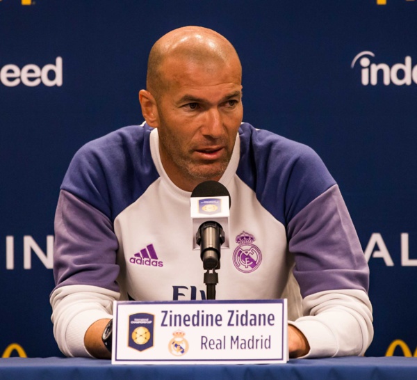 Real : Zinédine Zidane juge le PSG