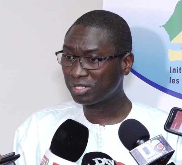 Ismaïla Madior Fall, Professeur de droit constitutionnel, ministre de la Justice, sur l’accord gazier Sénégal-Mauritanie : «Idrissa Seck interprète mal la Constitution, c’est un accord unitisation»