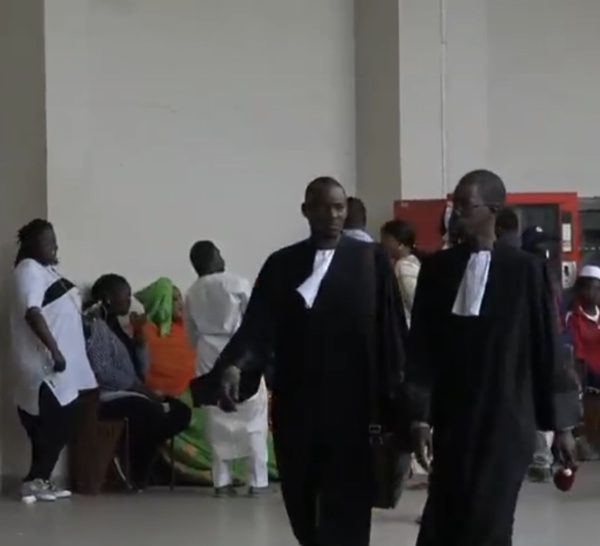 Affaire de la caisse d’avance : Khalifa Sall et Mbaye Touré condamnés à 5 ans de prison ferme, Ibrahima Yatma Diao, Fatou Traoré et Amadou Mokhtar Diop libres