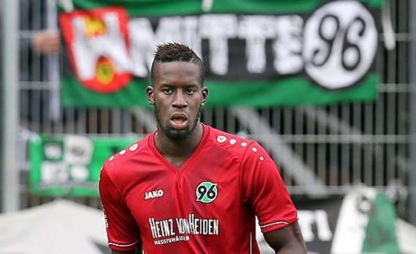 Libre de tout contrat : Salif Sané va rejoindre Schalke 04