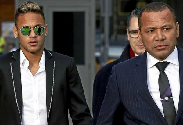 Le père de Neymar aurait rencontré les dirigeants du Real Madrid