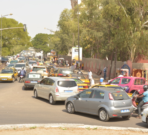 Appui du programme de politiques de transport en afrique (ssatp) pour une mobilité urbaine durable dans les villes senegalaises: Réformer la gouvernance de la mobilité urbaine pour fluidifier les déplacements