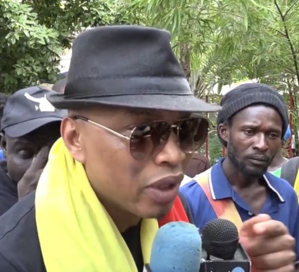Élimination des Lions : El Hadj Diouf tire sur les fédéraux : « Ils sont nuls et refusent de passer le flambeau… Ce qui vous manque : c’est moi ! »