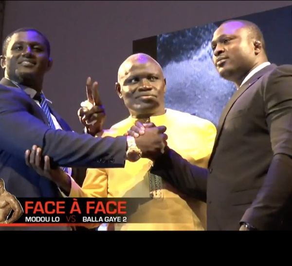 [REPLAY] PLACE DU SOUVENIR : Revivez sur Dakaractu le « Face 2 Face » Balla Gaye 2 et Modou Lô 