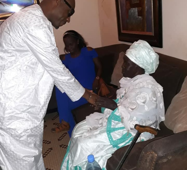 Barthélemy Dias rend visite à la mère de Khalifa Sall