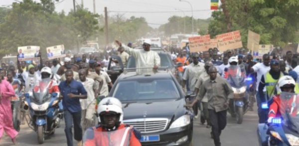 TOUBA / MACKY ET SES  MILLIERS DE PARRAINS - Et si ces derniers n'étaient que des parrains et pas des électeurs !