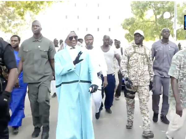 Magal 2018: Le passage spectaculaire de Serigne Modou Kara Mbacké à Thiès