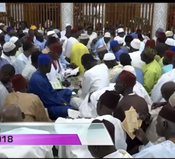 VIDÉO : Vivez l'intégralité du Bourd à Tivaouane en présence du Khalife général des Tidianes
