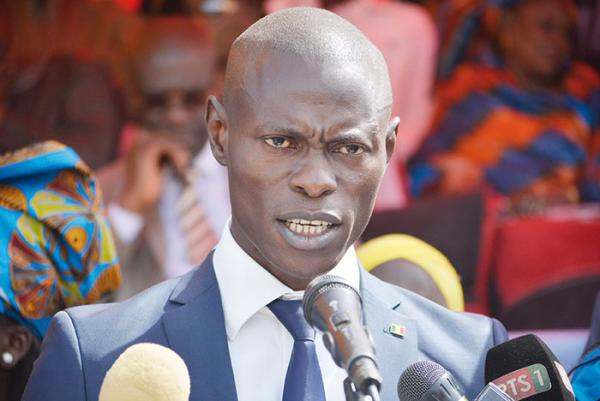 Fragilisé dans sa commune par une fronde, le ministre Pape Ndong peine à réunir 11500 parrains