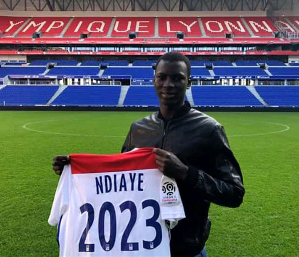 OL – Le Sénégalais Ousseynou Ndiaye prolonge jusqu’en en 2023 !