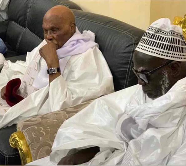 UN 'NDIOMBOR' À TOUBA / Comment Wade s'est sauvé d'un sermon du Khalife Général des Mourides appelant à la paix !