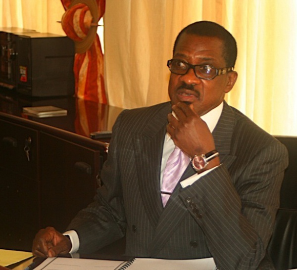 Madické Niang a négocié  le cessez-le-feu entre Robert Bourgi et Karim Wade.