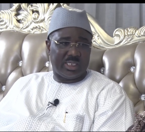 (ENTRETIEN) Farba Ngom : « L’opposition a manqué d’élégance... Macky Sall n’a pas besoin de dealer avec Wade... Ce que la mouvance présidentielle doit comprendre... »