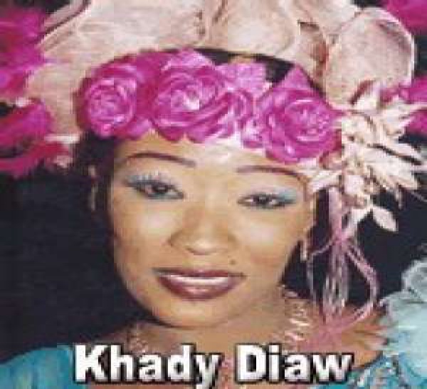 Khady Diaw, l'ex-danseuse de Youssou Ndour, sort de prison en italie.