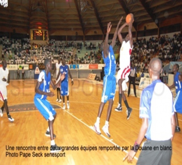 L’AS Douane remporte la coupe du Sénégal devant le SLBC