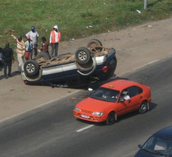 Cote d`Ivoire: 21 morts suite à une collision entre un car et un camion