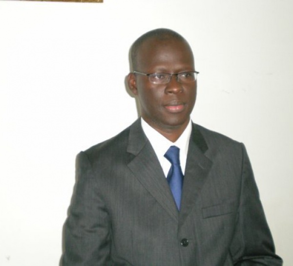 Cheikh Bamba Dièye lance la course vers la présidentielle.