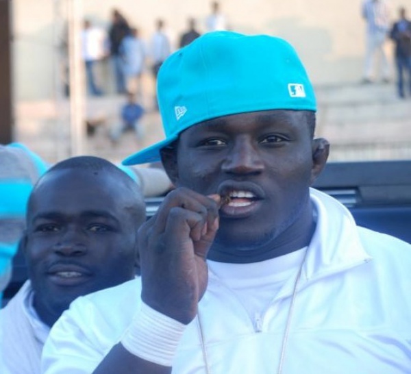 Balla Gaye 2 rend une visite à Pierre Goudiaby pour le remercier.