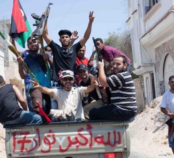 Les insurgés pensent avoir localisé Mouammar Kadhafi