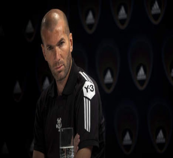 Enzo Zidane découvre l'équipe première du Real Madrid
