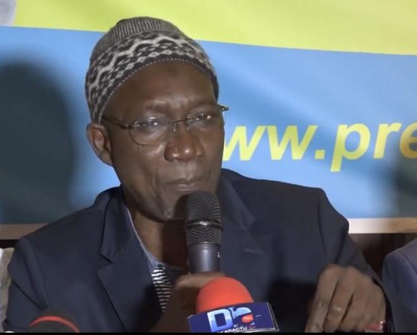 Me EL HADJ AMADOU SALL : « Wade s'en fout... Il s'en fout d'être chef de l'opposition ou pas. Désignez qui vous voulez ! Le Fast-track, c'est juste pour frimer »