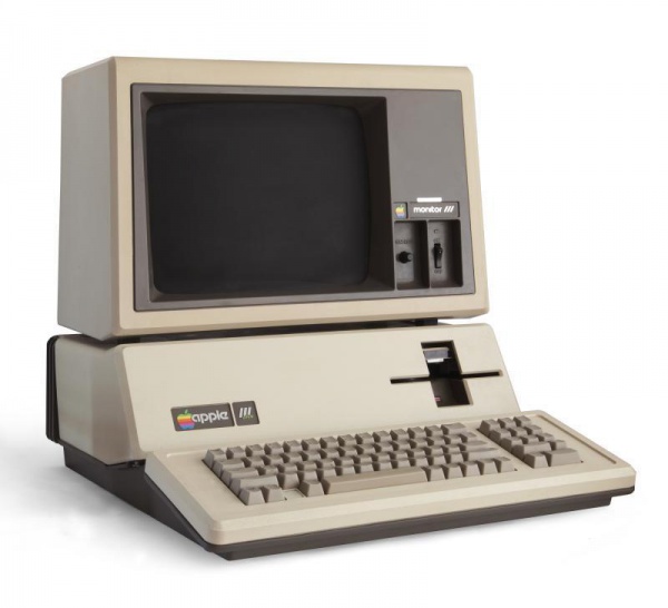 Les plus beaux échecs de Steve Jobs et Apple ( PHOTOS )